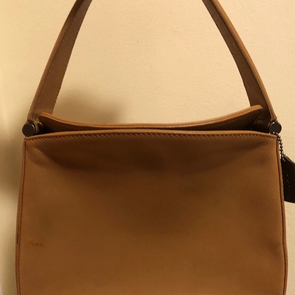 🦋🦋Coach Camel Leather Bag - Picture 3 of 7